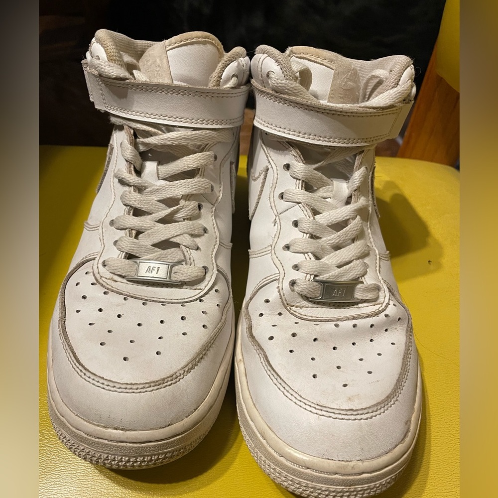 Women’s Nike AF1’s